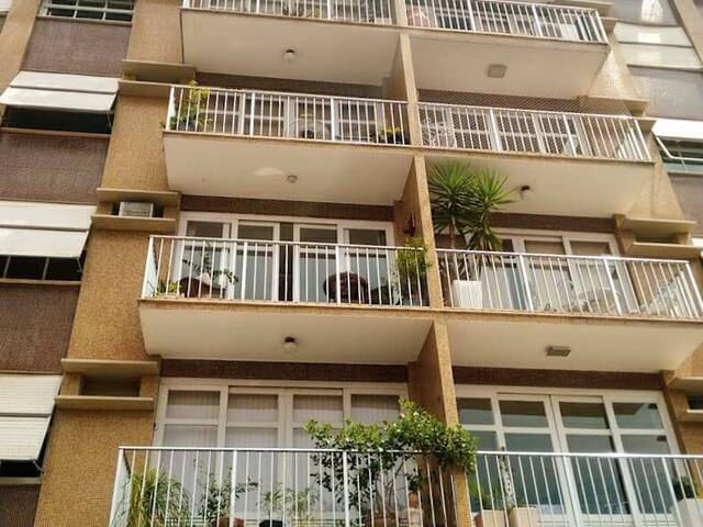 #315 - Apartamento para Venda em Campos dos Goytacazes - RJ